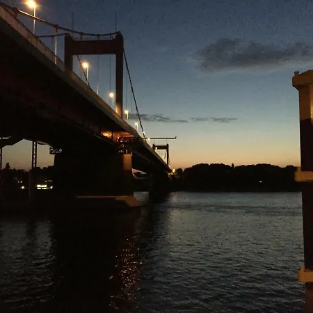 Ferienwohnung Rheinallee Duisburg
